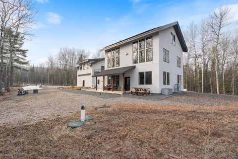 Tiny photo for 5140 Lakewood Rd, Duluth, MN 55804 (MLS # 6124816)