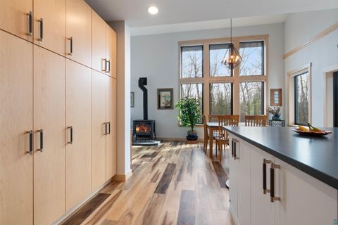 Tiny photo for 5140 Lakewood Rd, Duluth, MN 55804 (MLS # 6124816)