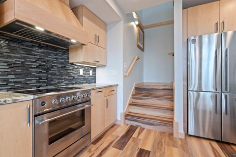 Tiny photo for 5140 Lakewood Rd, Duluth, MN 55804 (MLS # 6124816)