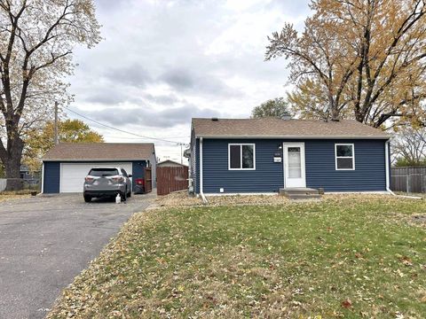 Photo of 9030 Oakland Ave S Ave, Bloomington, MN 55420 (MLS # 6123119)