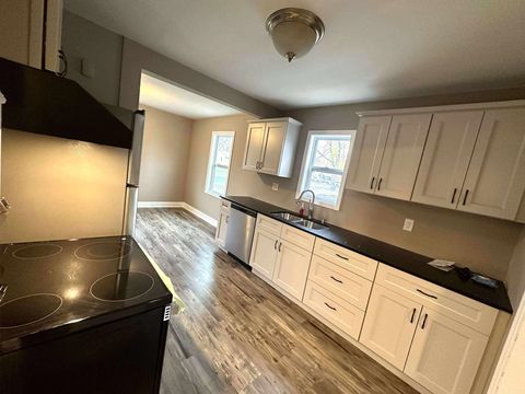 Tiny photo for 9030 Oakland Ave S Ave, Bloomington, MN 55420 (MLS # 6123119)