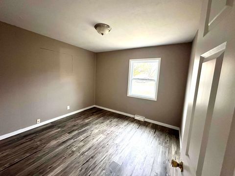 Tiny photo for 9030 Oakland Ave S Ave, Bloomington, MN 55420 (MLS # 6123119)