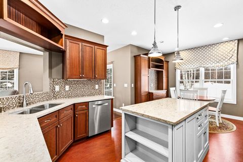 Tiny photo for 2729 Northridge Dr, Duluth, MN 55811 (MLS # 6123147)