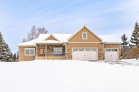 Tiny photo for 2729 Northridge Dr, Duluth, MN 55811 (MLS # 6123147)