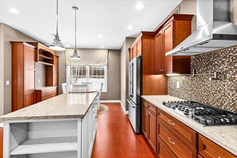 Tiny photo for 2729 Northridge Dr, Duluth, MN 55811 (MLS # 6123147)