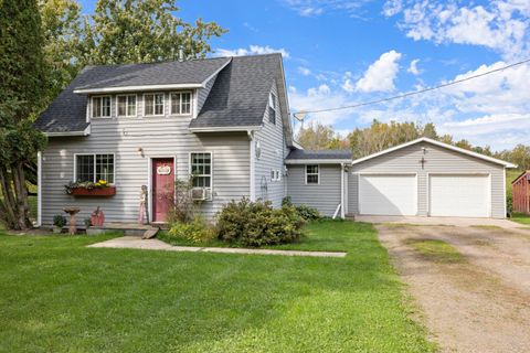 Photo of 3547 Bent Trout Lake Rd, Barnum, MN 55707 (MLS # 6122252)