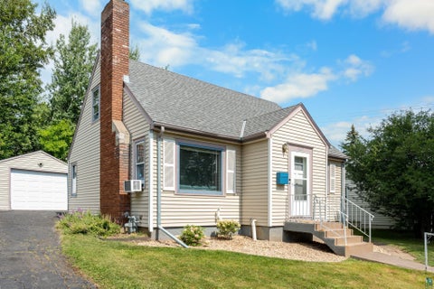 Tiny photo for 5127 Oneida St, Duluth, MN 55804 (MLS # 6127620)