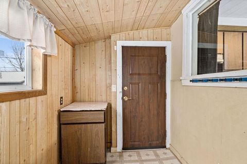 Tiny photo for 328 S 57th Ave W, Duluth, MN 55807 (MLS # 6123114)