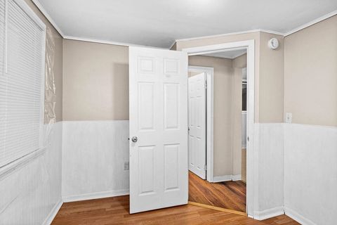 Tiny photo for 328 S 57th Ave W, Duluth, MN 55807 (MLS # 6123114)