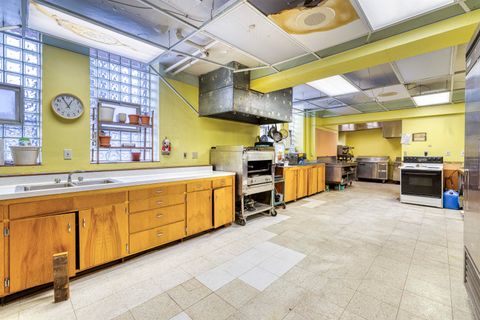 Tiny photo for 23022310 W 3rd St, Duluth, MN 55806 (MLS # 6123538)