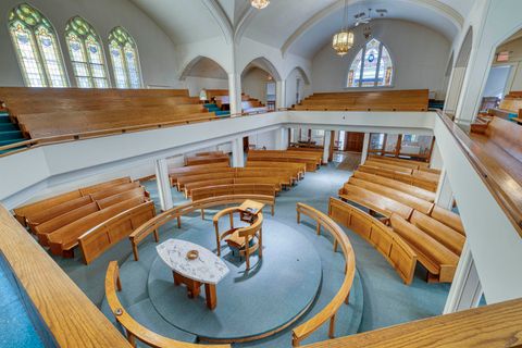 Tiny photo for 23022310 W 3rd St, Duluth, MN 55806 (MLS # 6123538)