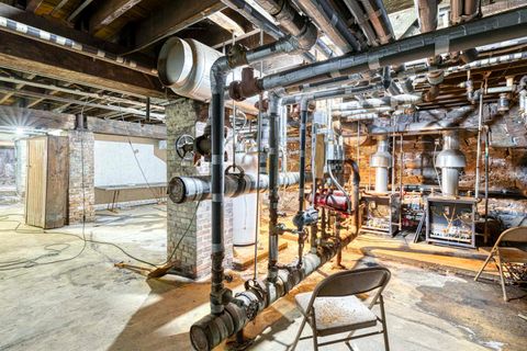 Tiny photo for 23022310 W 3rd St, Duluth, MN 55806 (MLS # 6123538)