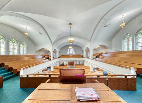 Tiny photo for 23022310 W 3rd St, Duluth, MN 55806 (MLS # 6123538)