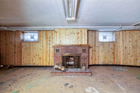 Tiny photo for 23022310 W 3rd St, Duluth, MN 55806 (MLS # 6123538)