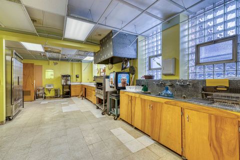 Tiny photo for 23022310 W 3rd St, Duluth, MN 55806 (MLS # 6123538)