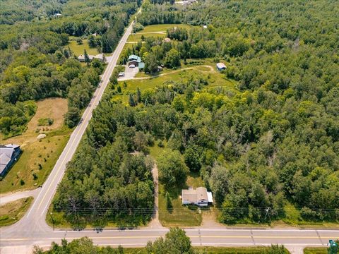 Tiny photo for 3310 Strand Rd, Duluth, MN 55803 (MLS # 6126978)