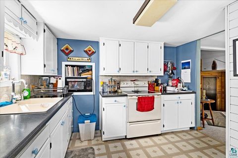 Tiny photo for 3310 Strand Rd, Duluth, MN 55803 (MLS # 6126978)