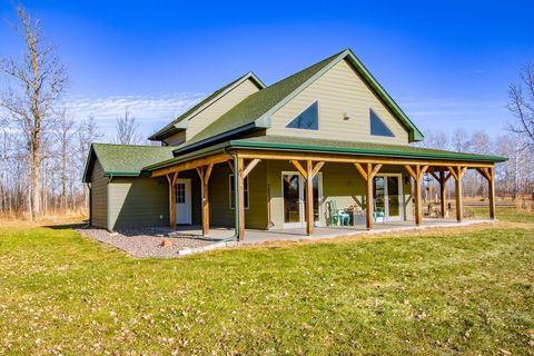 Photo of 6014 Brown Rd, Kettle River, MN 55757 (MLS # 6123004)