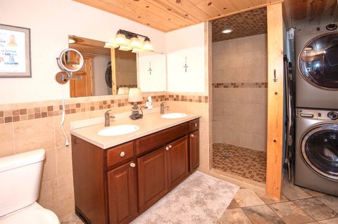 Tiny photo for 206 N Broadway Ave, Grand Marais, MN 55604 (MLS # 6123019)