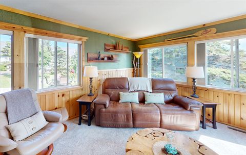 Tiny photo for 206 N Broadway Ave, Grand Marais, MN 55604 (MLS # 6123019)