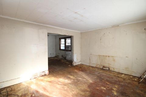 Tiny photo for 2869 Exeter St, Duluth, MN 55806 (MLS # 6123447)