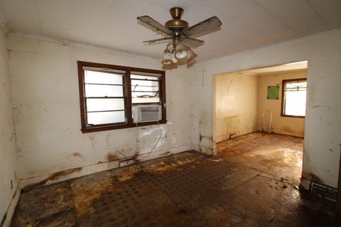 Tiny photo for 2869 Exeter St, Duluth, MN 55806 (MLS # 6123447)