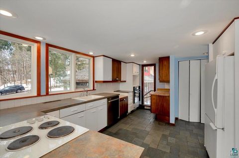 Tiny photo for 1030 Missouri Ave, Duluth, MN 55811 (MLS # 6123867)