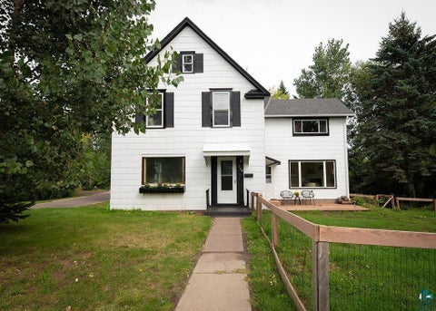 Photo of 228 N 42nd Ave E, Duluth, MN 55804 (MLS # 6127871)