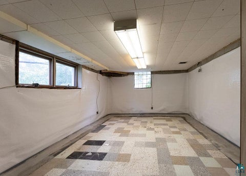 Tiny photo for 228 N 42nd Ave E, Duluth, MN 55804 (MLS # 6127871)