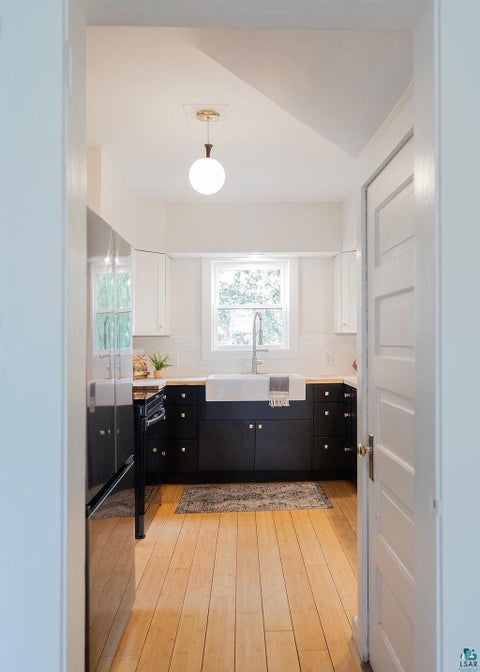 Tiny photo for 228 N 42nd Ave E, Duluth, MN 55804 (MLS # 6127871)
