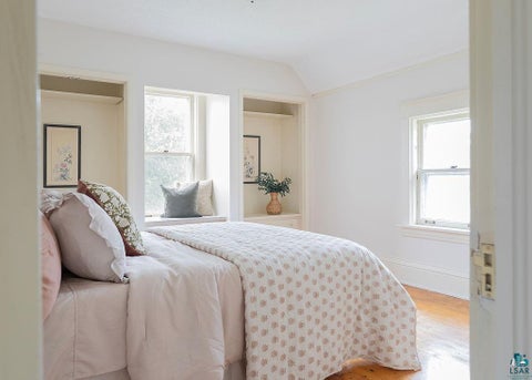 Tiny photo for 228 N 42nd Ave E, Duluth, MN 55804 (MLS # 6127871)