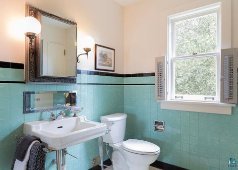 Tiny photo for 228 N 42nd Ave E, Duluth, MN 55804 (MLS # 6127871)