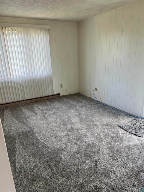 Tiny photo for 215 Walnut Ave, Carlton, MN 55718 (MLS # 6127940)