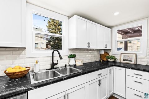 Tiny photo for 608 N 56th Ave W Ave, Duluth, MN 55807 (MLS # 6123855)