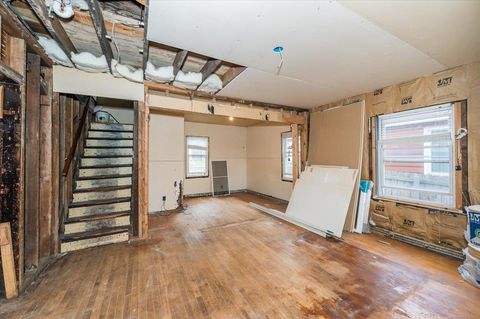 Tiny photo for 4333 W 8th St, Duluth, MN 55807 (MLS # 6122737)