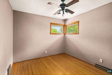 Tiny photo for 2627 W 15th St, Duluth, MN 55806 (MLS # 6125841)