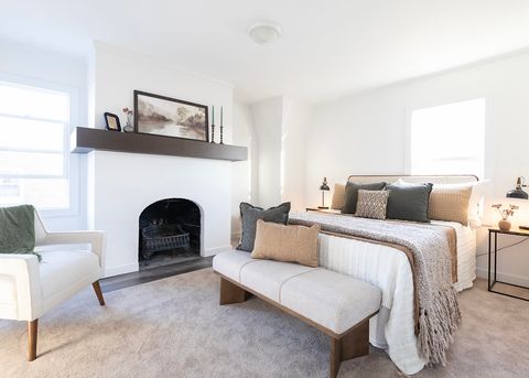 Tiny photo for 5825 E Superior St, Duluth, MN 55804 (MLS # 6122983)