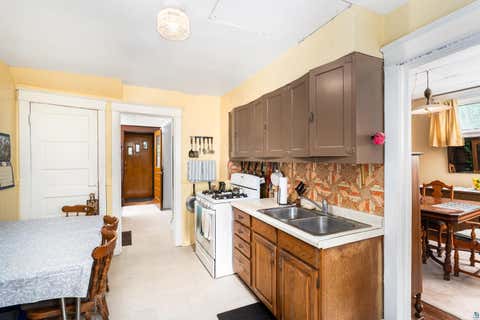 Tiny photo for 2602 W 3rd St, Duluth, MN 55806 (MLS # 6127161)