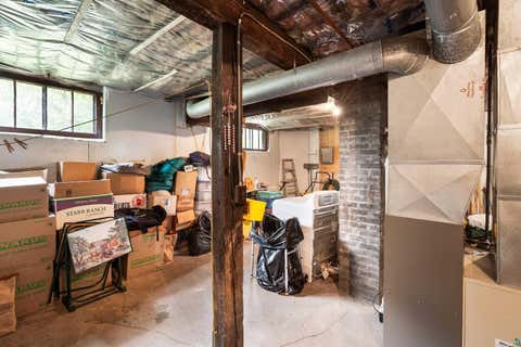 Tiny photo for 2602 W 3rd St, Duluth, MN 55806 (MLS # 6127161)
