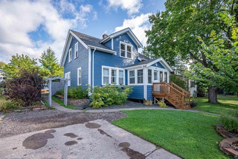 Photo of 5215 Avondale St, Duluth, MN 55804 (MLS # 6128042)