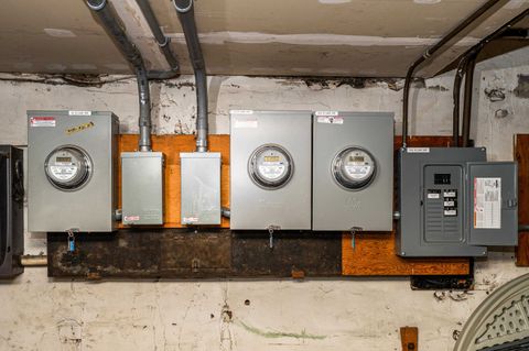 Tiny photo for 21 N Lake Ave, Duluth, MN 55802 (MLS # 6123699)