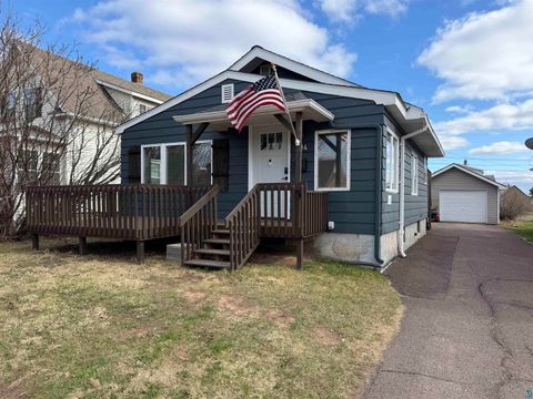 Photo of 314 7th St, Proctor, MN 55810 (MLS # 6125011)