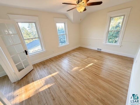 Tiny photo for 6220 E Superior St, Duluth, MN 55804 (MLS # 6127767)