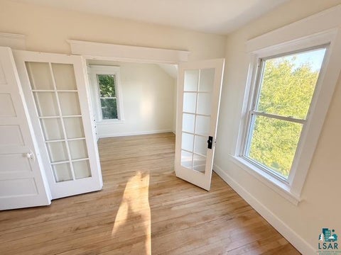 Tiny photo for 6220 E Superior St, Duluth, MN 55804 (MLS # 6127767)
