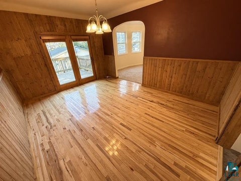 Tiny photo for 6220 E Superior St, Duluth, MN 55804 (MLS # 6127767)