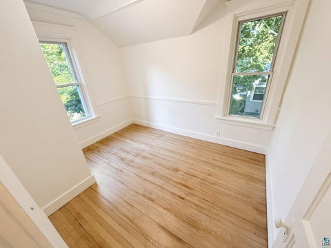 Tiny photo for 6220 E Superior St, Duluth, MN 55804 (MLS # 6127767)