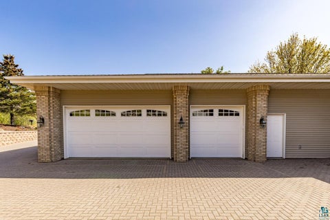 Tiny photo for 2906 W 15th St, Duluth, MN 55806 (MLS # 6127101)