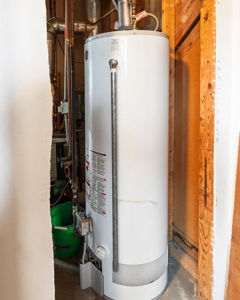 Tiny photo for 5116 Ivanhoe St, Duluth, MN 55804 (MLS # 6123745)