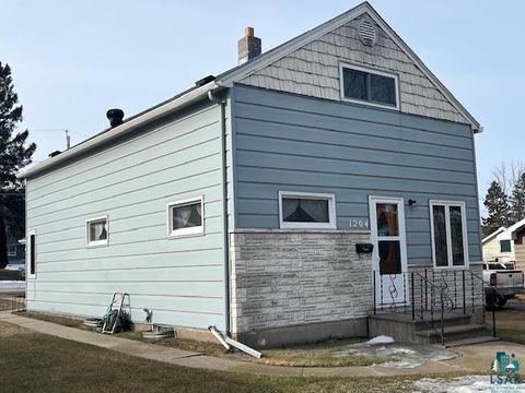 Photo of 1204 W 2nd St, Eveleth, MN 55734 (MLS # 6124222)