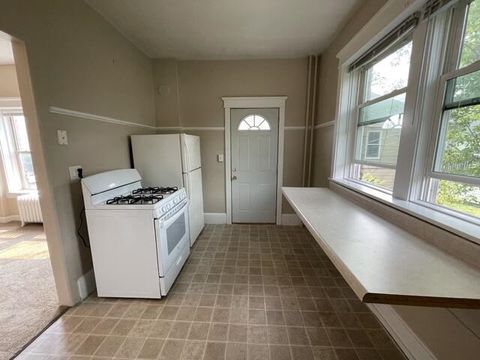 Tiny photo for 609611 N 4th Ave E Ave, Duluth, MN 55805 (MLS # 6123480)